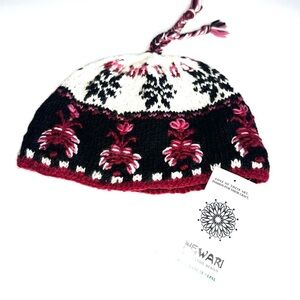 Newari Nepal Icelandic Designs Wool Beanie Hat Cap Toque Winter Women's OS NWT